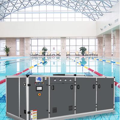 La perte de chaleur des piscines intérieures comprend : la perte de chaleur par évaporation de la surface de la piscine, la perte de chaleur par conduction à travers les parois, les planchers et les canalisations de la piscine, ainsi que la charge de chauffage requise pour le chauffage de l'eau d'appoint.